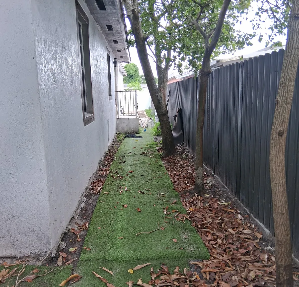 2 bed, 1000 sqft, $2,500 — Photo 2