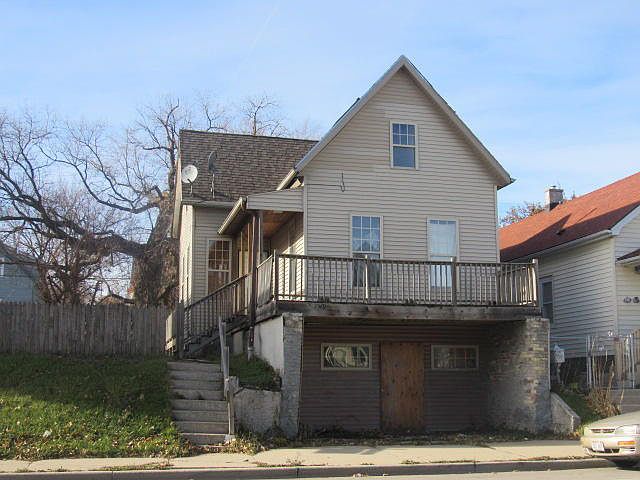 1st image of 2549 N Holton St