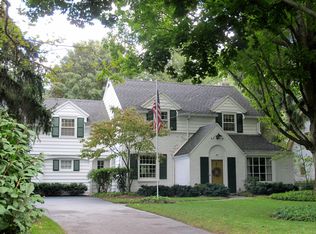 736 Landing Rd N, Rochester, NY 14625