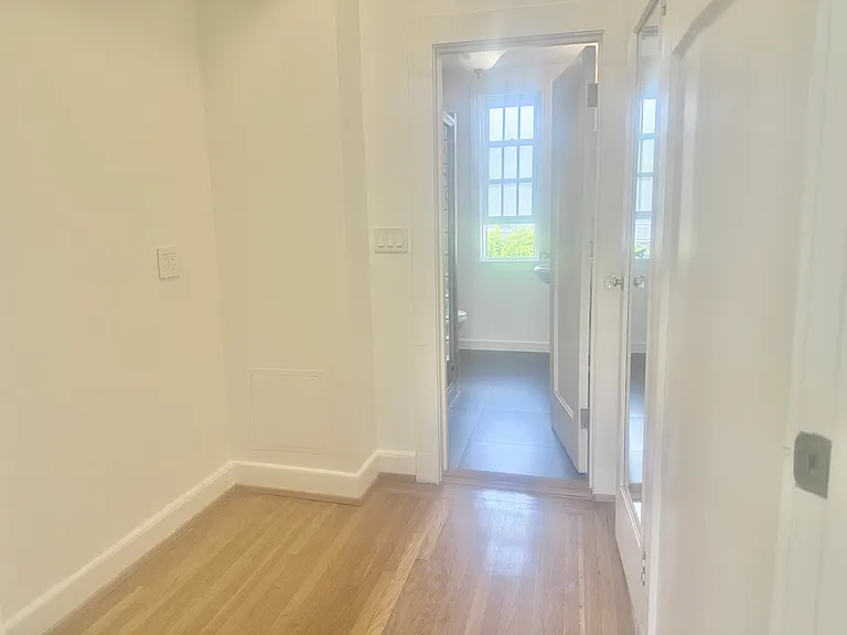 735 Geary St #502 — Photo 8