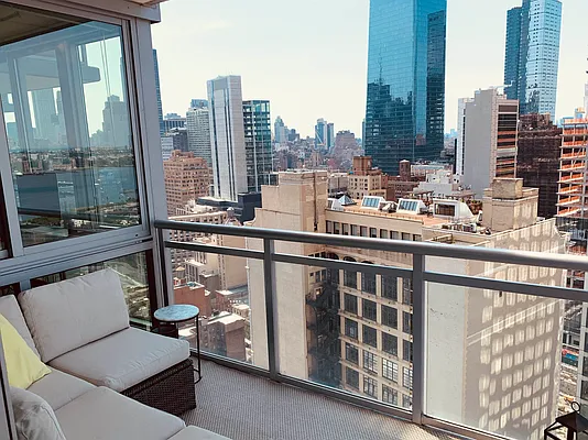 Rented by Corcoran | media 5