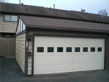 2nd image of 11 New Wickham Dr