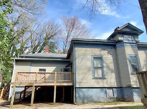 3rd image of 209 E Peace St Unit C