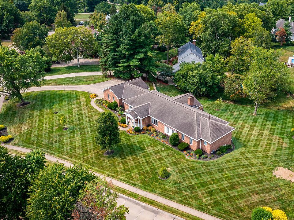 1st image of 869 Rosewood Dr