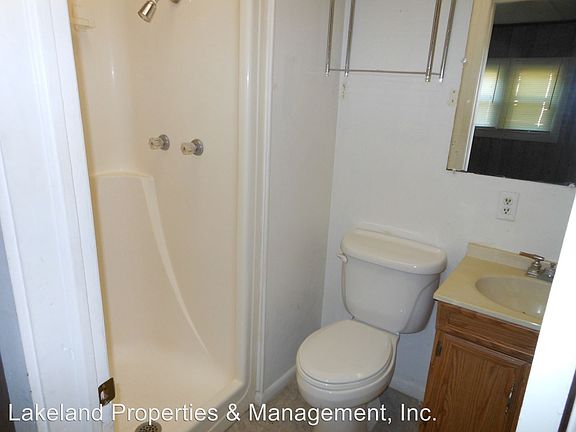 3rd image of 836 S Tennessee Ave APT 3