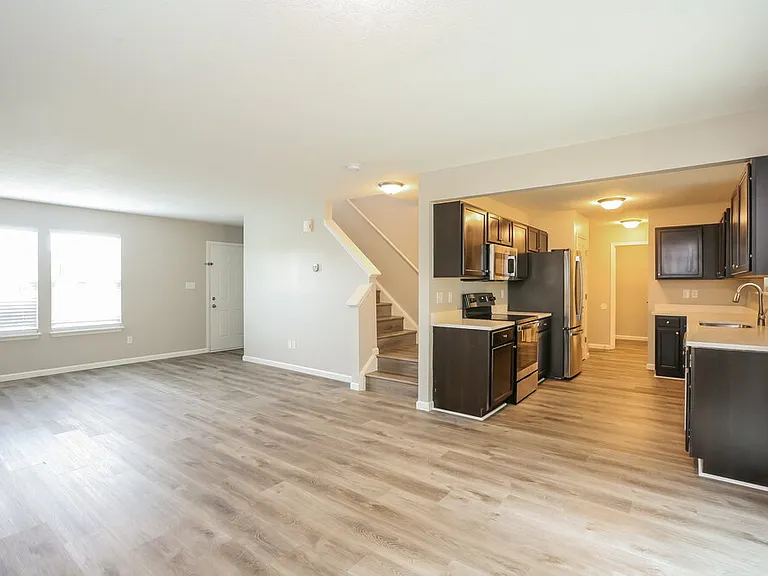 3423 Grove Berry Ln — Photo 6