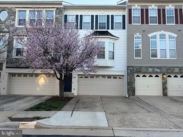 1st image of 2104 Capstone Cir
