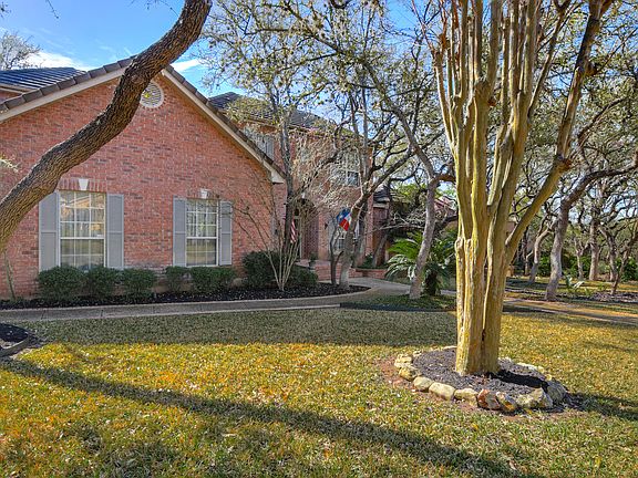 2nd image of 12 Westelm Cir