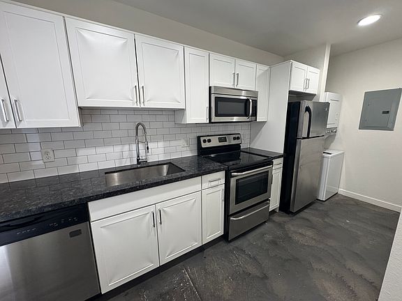4th image of 4120 N 21st St APT 10