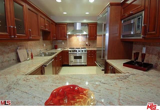 1st image of 11911 Mayfield Ave #M303