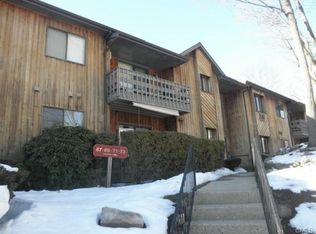 73 Riverview Dr, Bridgeport, CT 06606