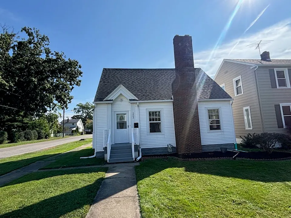 3403 Reid Ave