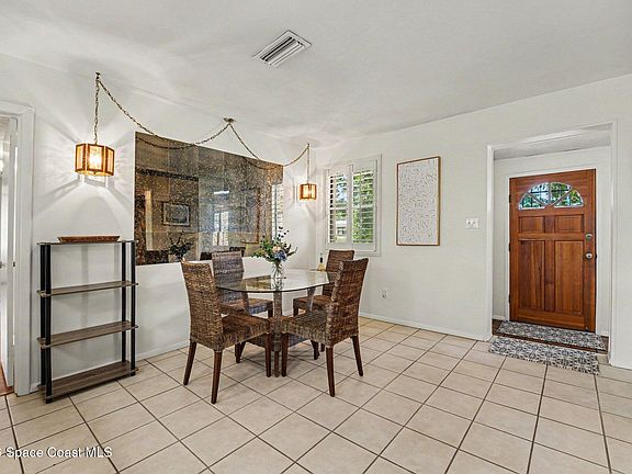 4th image of 1218 Vassar Ln