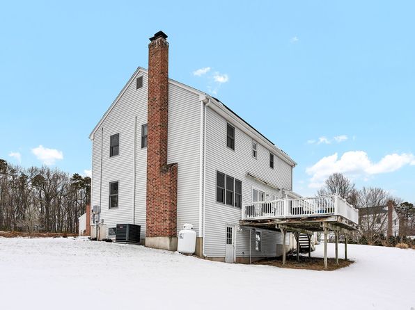 36 Chelsea Rdg, Vernon, CT 06066