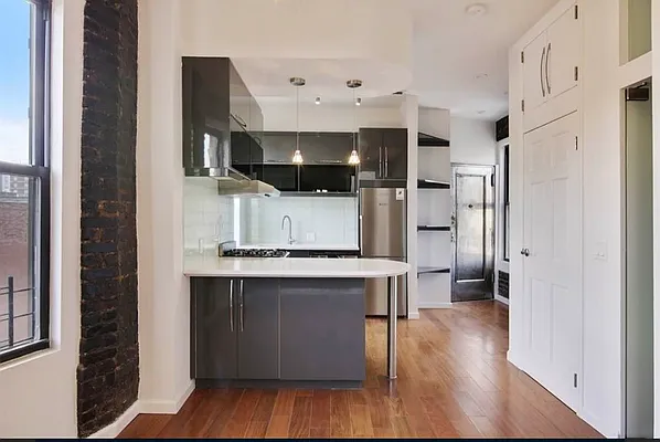 Rented by Compass | media 17