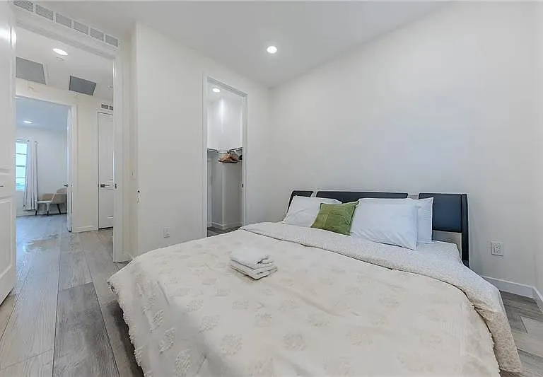 4376 Alamo Ln — Photo 13