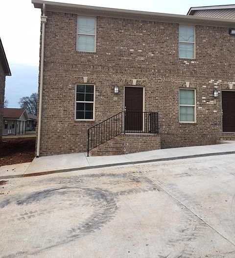 1st image of 270 Savannah Ave NE