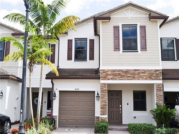 2nd image of 4646 Santa Cruz Way