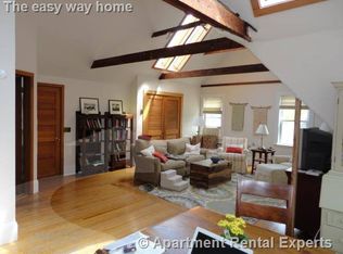 21 Royal Ave, Cambridge, MA 02138