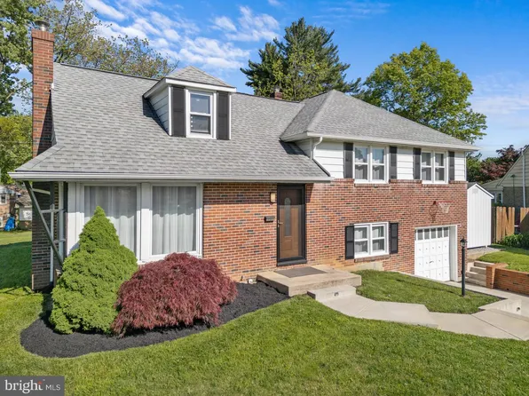 1220 Winstead Rd, Wilmington, DE 19803