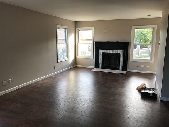 2nd image of 1140 Bradbury Cir
