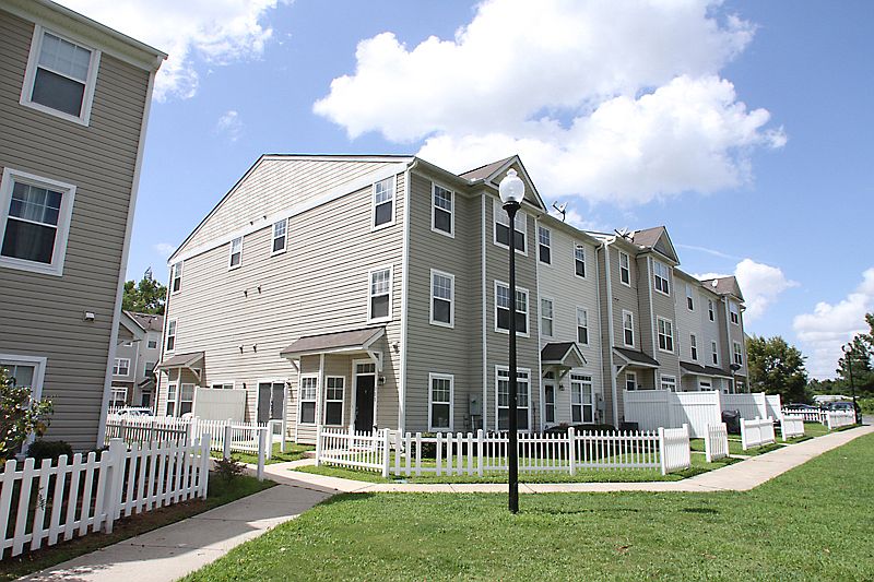 1211 Canyon Rock End Unit 