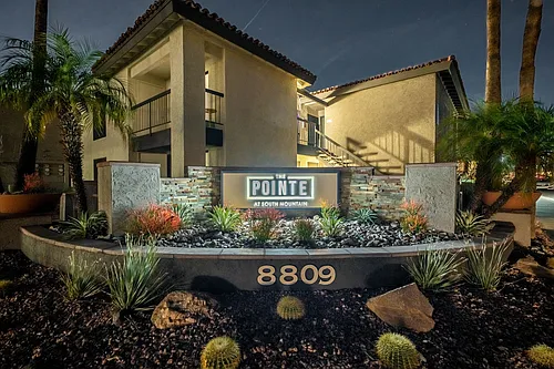 The Pointe at South Mountain Photo 1