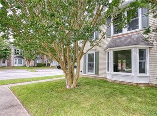 510 Arabian Cir, Yorktown, VA 23693