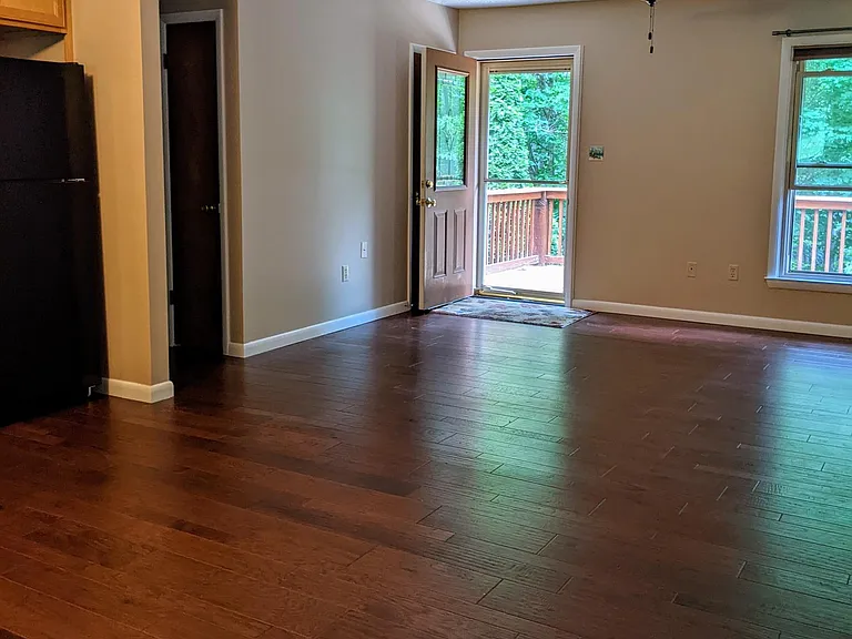 809 Bee Tree Rd — Photo 11