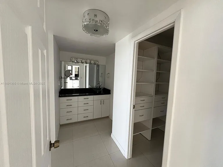 500 Bayview Dr #620 — Photo 29