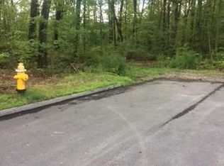 13 Woodcliffe Ave, Worcester, MA 01604