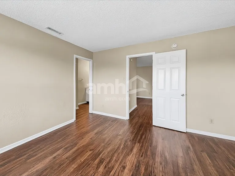 15080 Fawn Hollow Ln — Photo 10