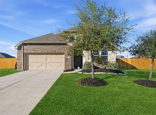 9206 Kay Kay Ct, Mont Belvieu, TX 77523