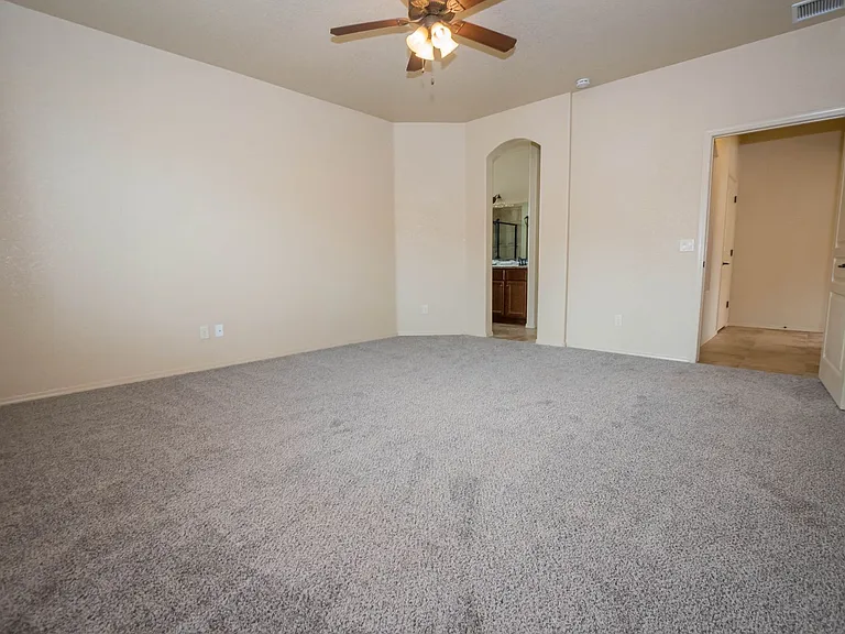 278 Bainbridge Dr — Photo 19