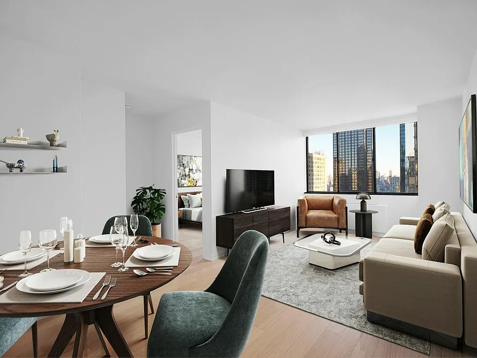 124 W 60th St #43C