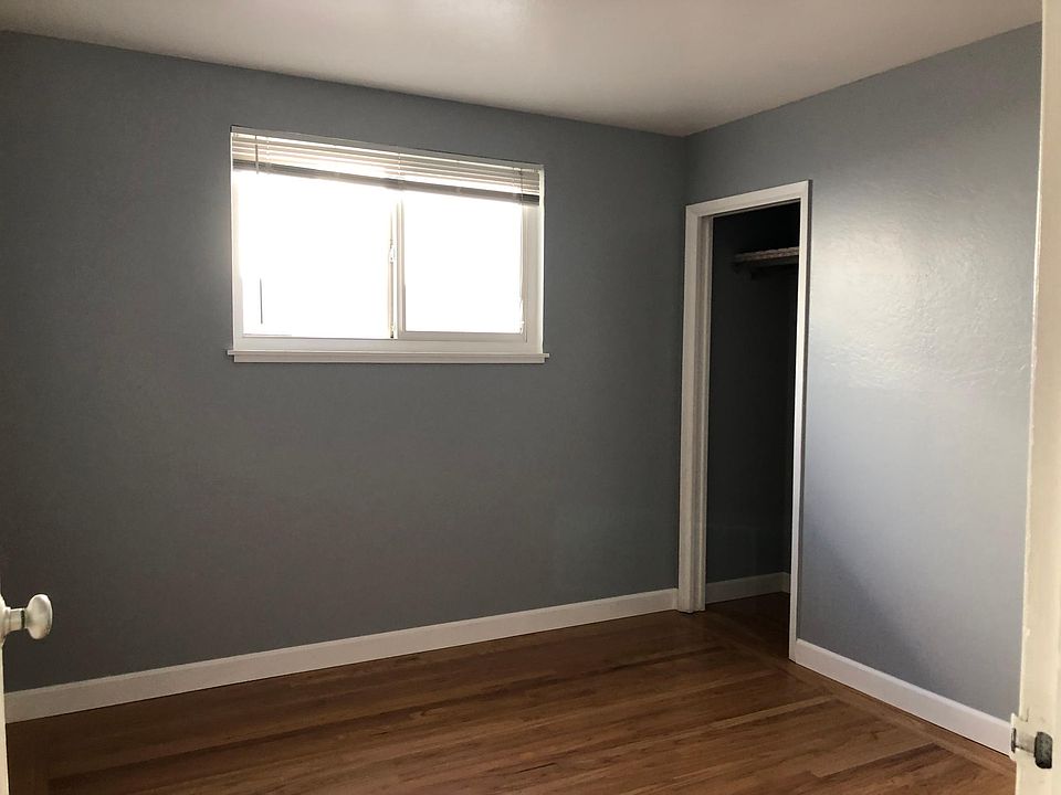 1st image of 250 Alta Vista Way