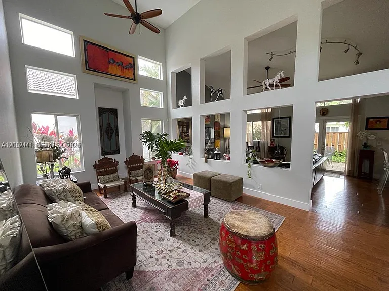 10157 NW 4th St — Photo 20