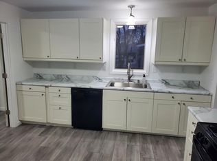 2016 Lincoln Blvd, Muscatine, IA 52761