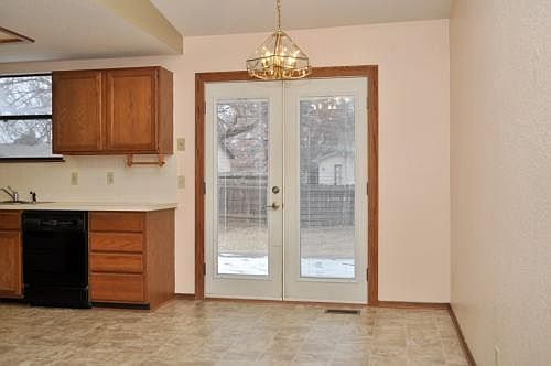 Dora Dining Room_03212014