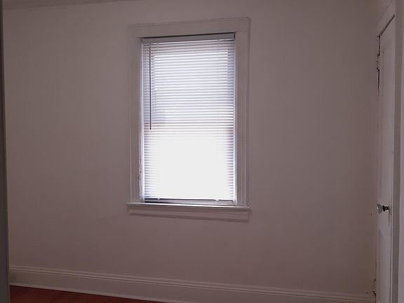 4th image of 124-01 109th Ave