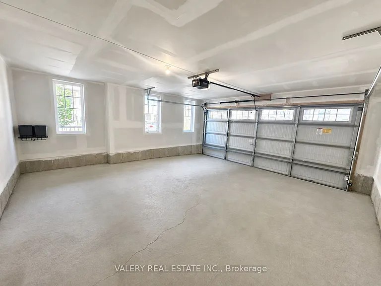 185 Bedrock Dr #16 — Photo 13