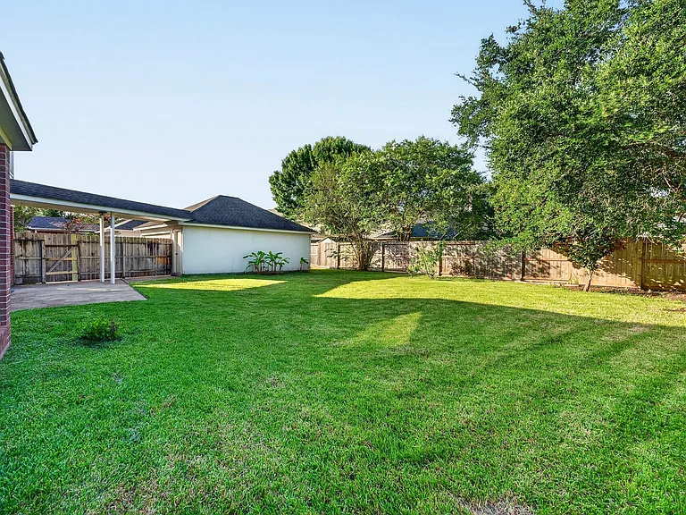 1727 Emma Cove Ct — Photo 36