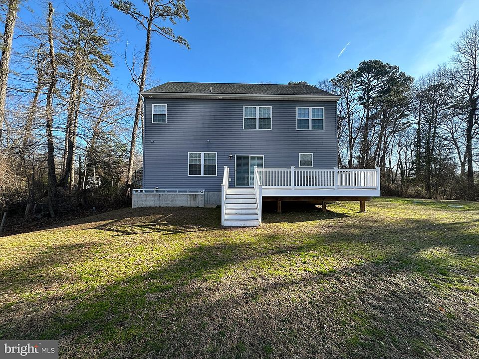 2nd image of 4633 Mountain Rd
