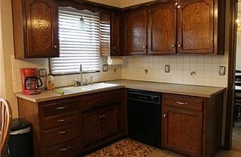 4th image of 9512 Farley Cir