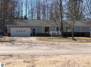 2144 Tonawanda Lake Rd, Grawn, MI 49637