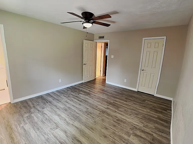 1240 Whittenburg Dr — Photo 12