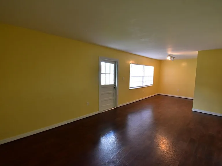 1406 Holden Ave #A10 — Photo 5