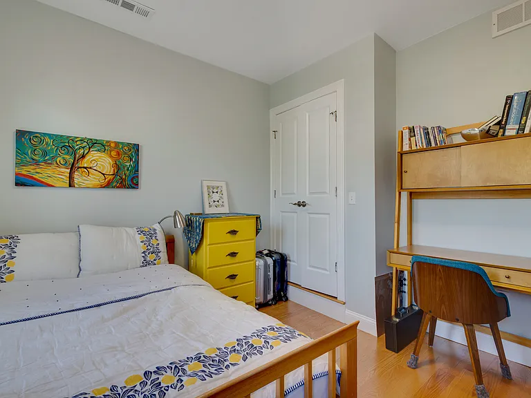 Second bedroom