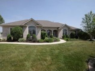 2618 Cessna Cir, Poplar Grove, IL 61065