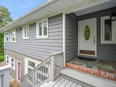 542 Montauk Highway, Southampton, NY, 11968